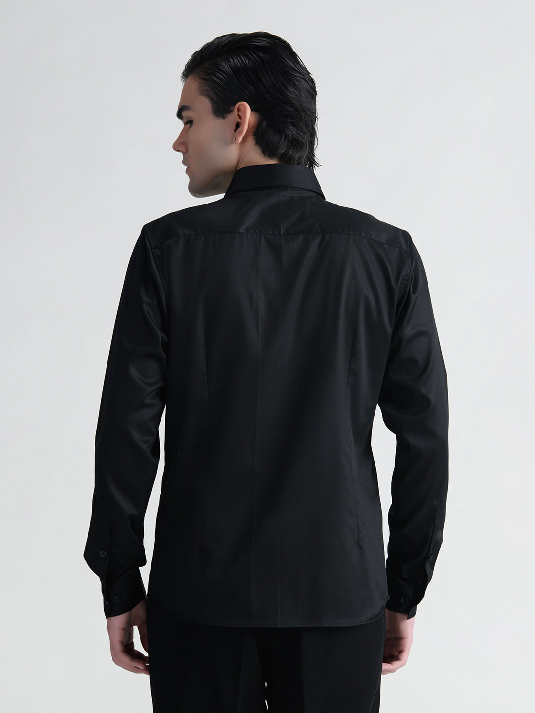 Abkasa Men Black Collar Shirt