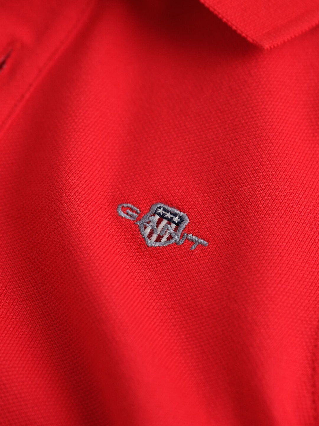 Gant Boys Red Solid Collared Short Sleeves Polo Tshirt
