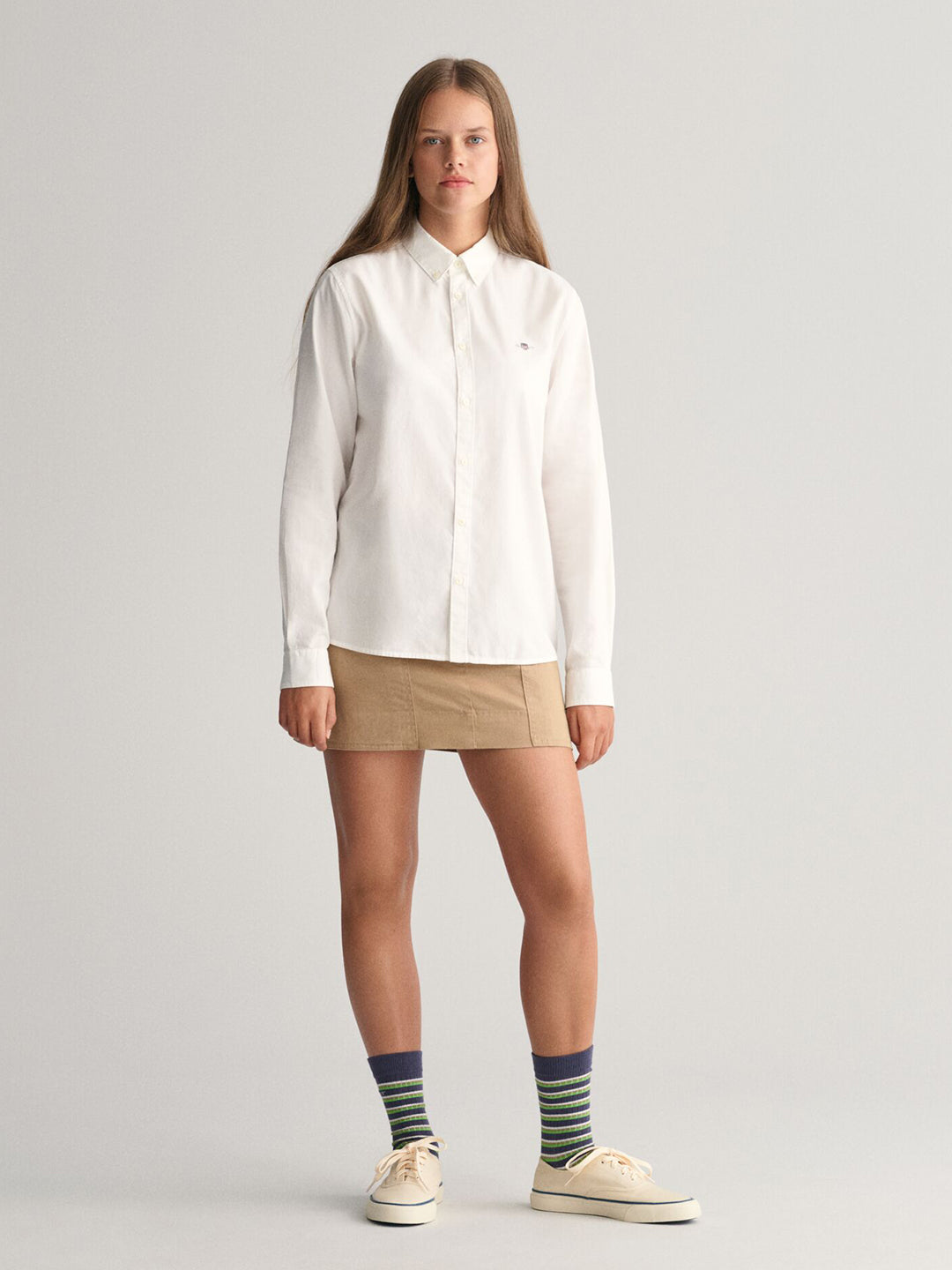 Gant Unisex White Solid Button-Down Collar Full Sleeves Shirt