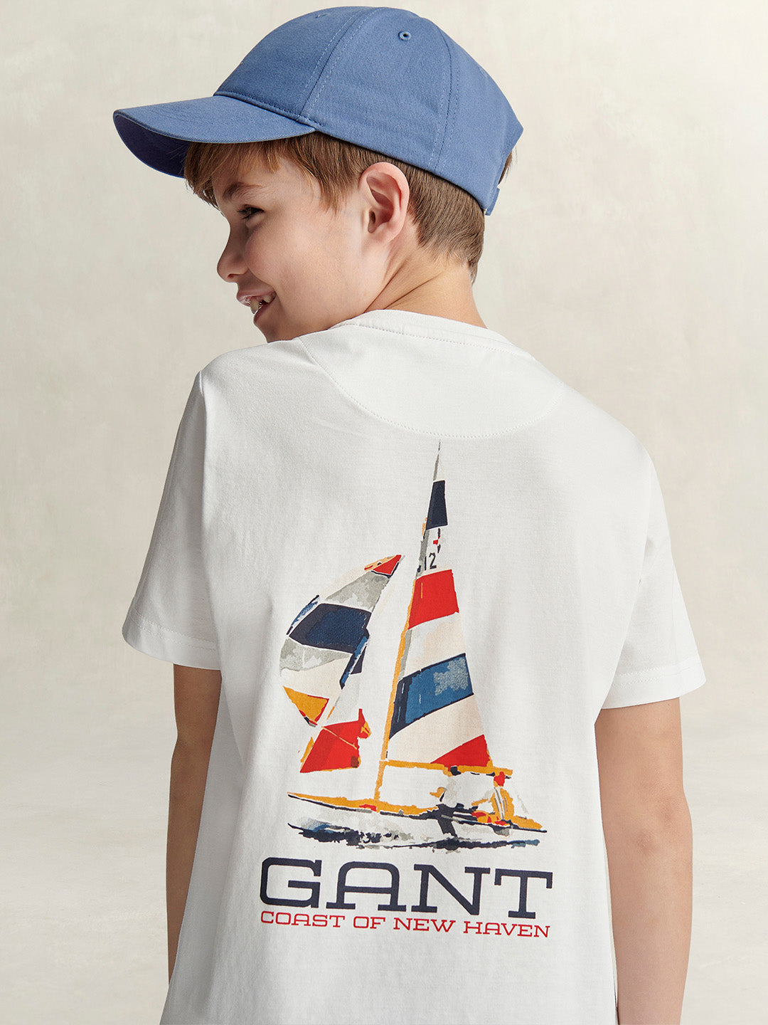 Gant Boys White Printed Regular Fit Pure Cotton T-Shirt
