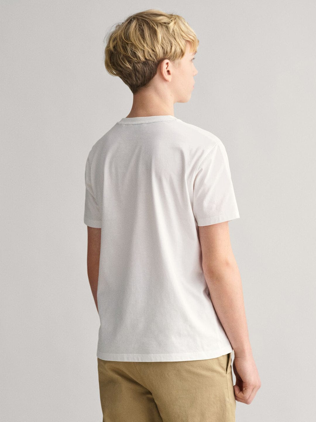 Gant Kids White Solid Round Neck Tshirt
