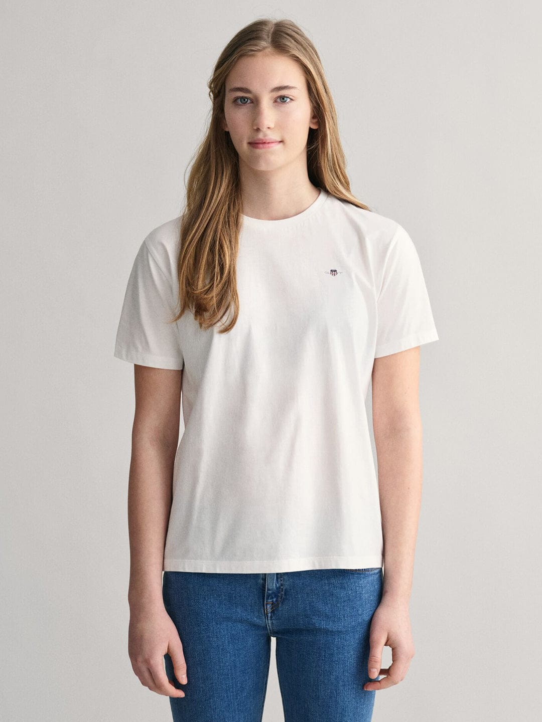 Gant Kids White Solid Round Neck Tshirt