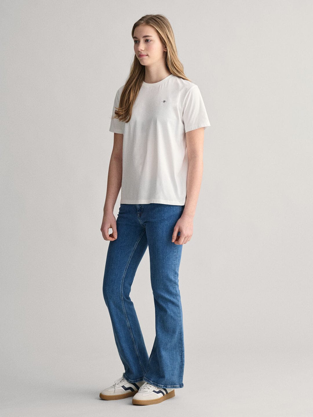 Gant Kids White Solid Round Neck Tshirt