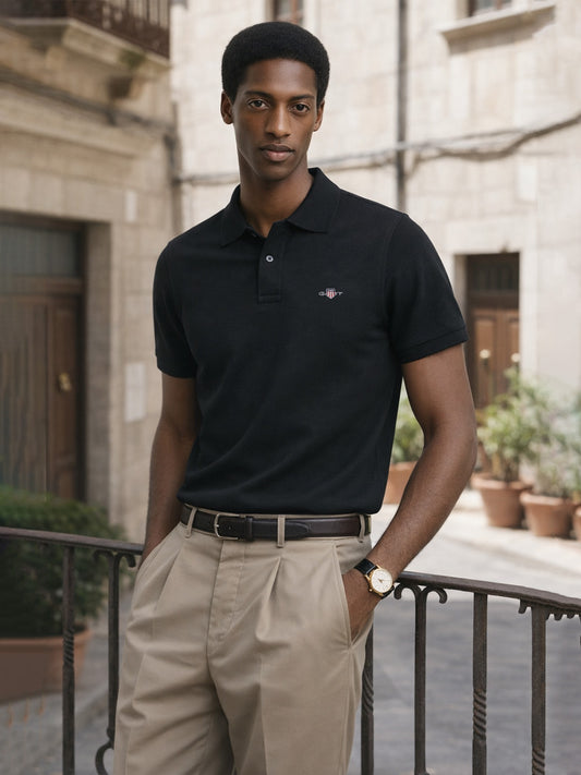 Gant Men Black Solid Collared Short Sleeves Polo Tshirt