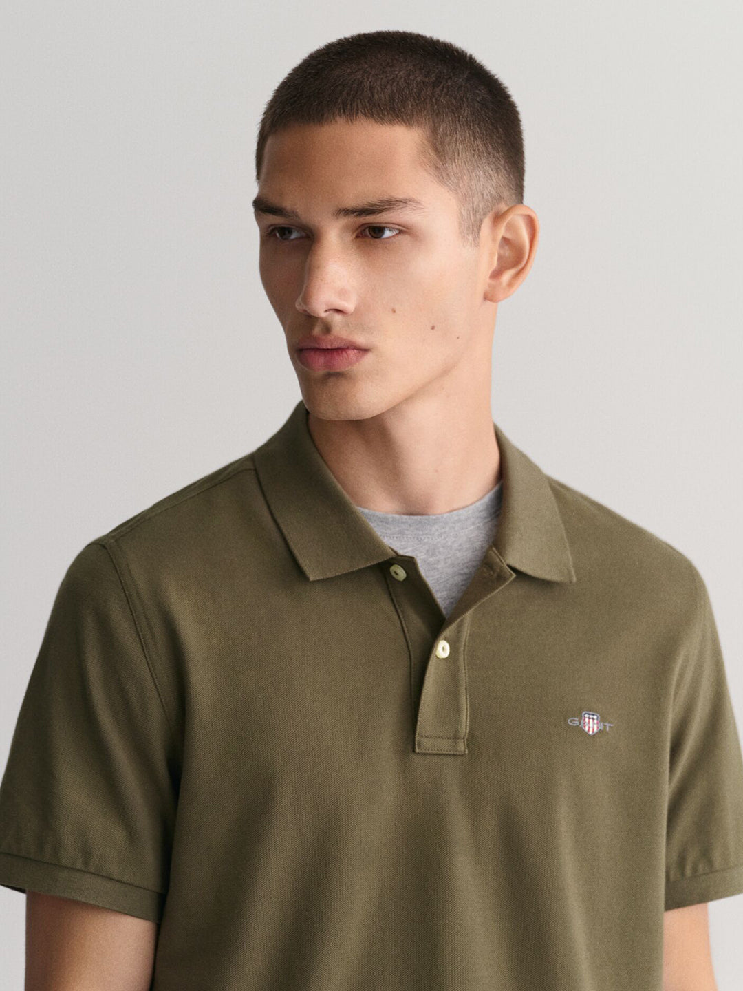 Gant Men Green Solid Collared Short Sleeves Polo Tshirt