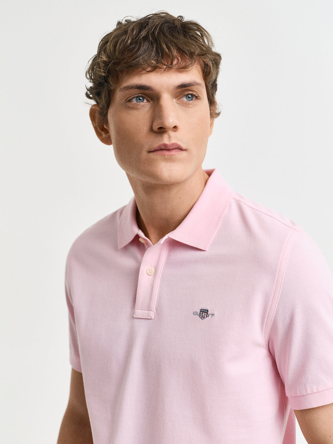 Gant Men Pink Solid Short Sleeves Polo Tshirt