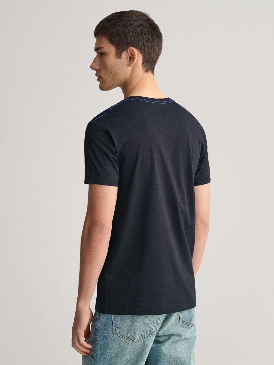 Gant Men Black Solid Round Neck Short Sleeves T-Shirt