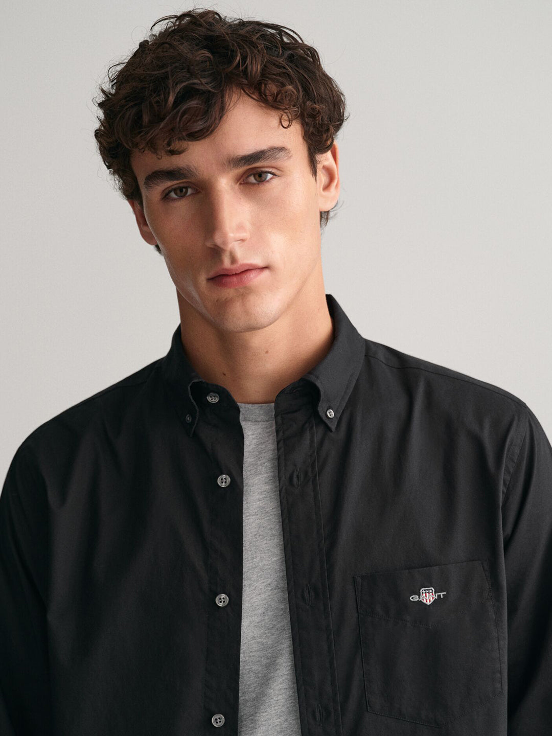 Gant Men Black Solid Button-Down Collar Full Sleeves Shirt