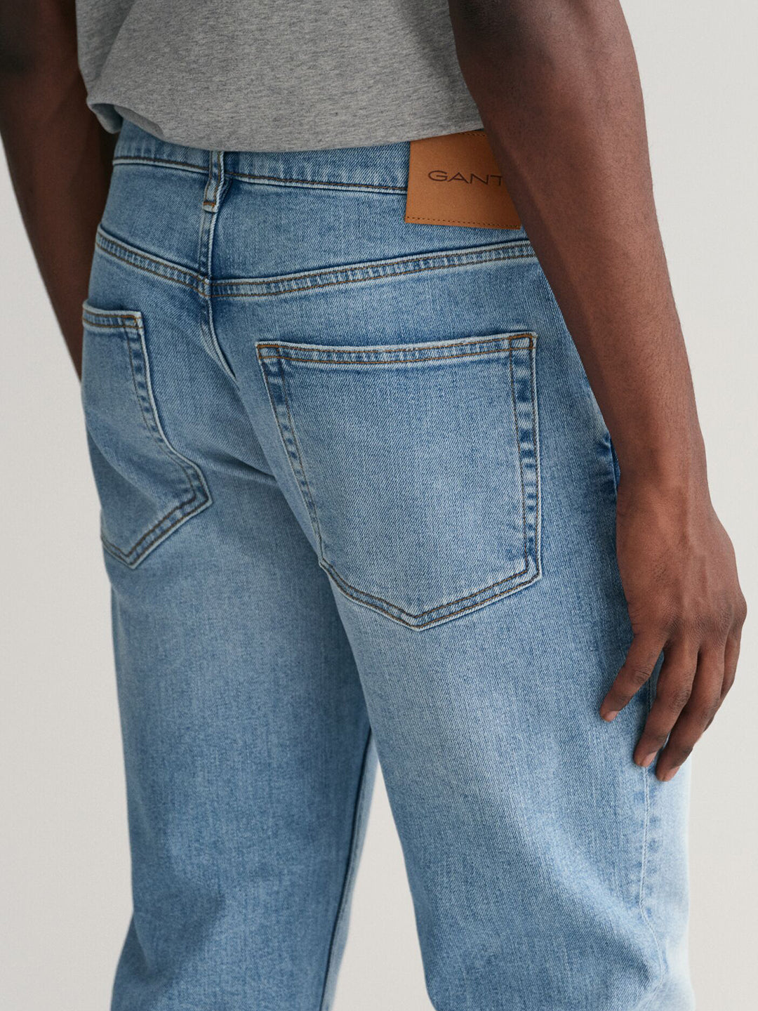 Gant Men Blue Washed Slim Fit Mid-Rise Jeans