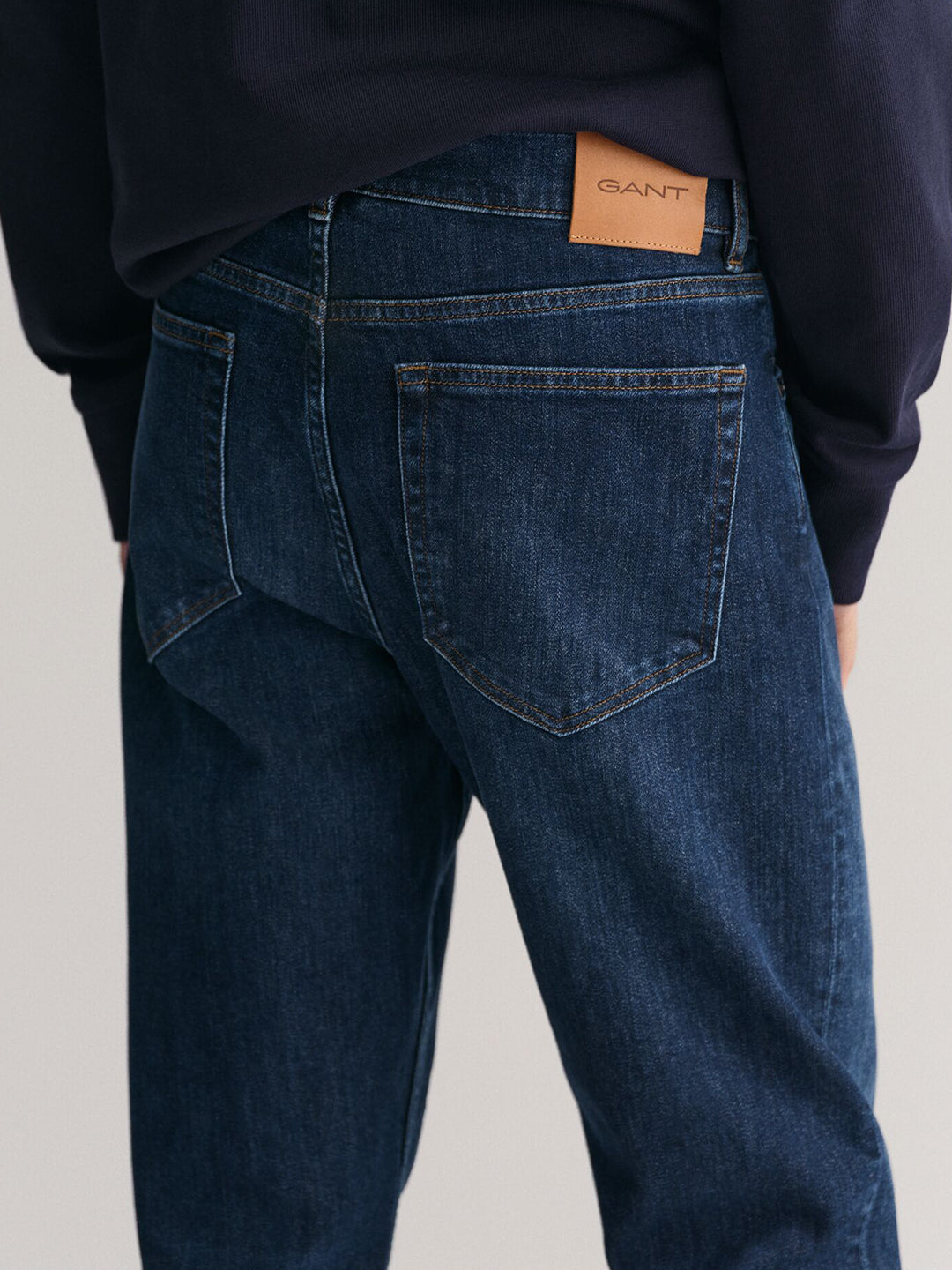 Gant Men Blue Washed Regular Fit Mid-Rise Jeans