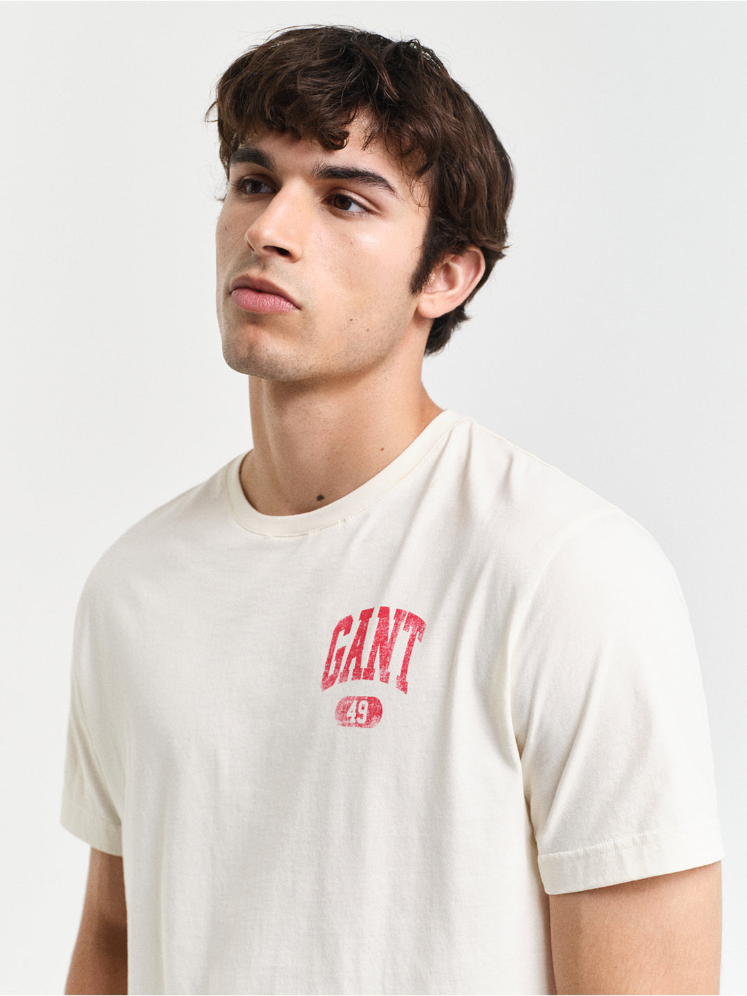 Gant Men Cream Solid Round Neck Short Sleeves Tshirt