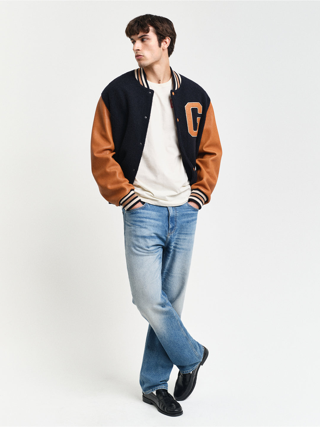 Gant Men Cream Solid Round Neck Short Sleeves Tshirt