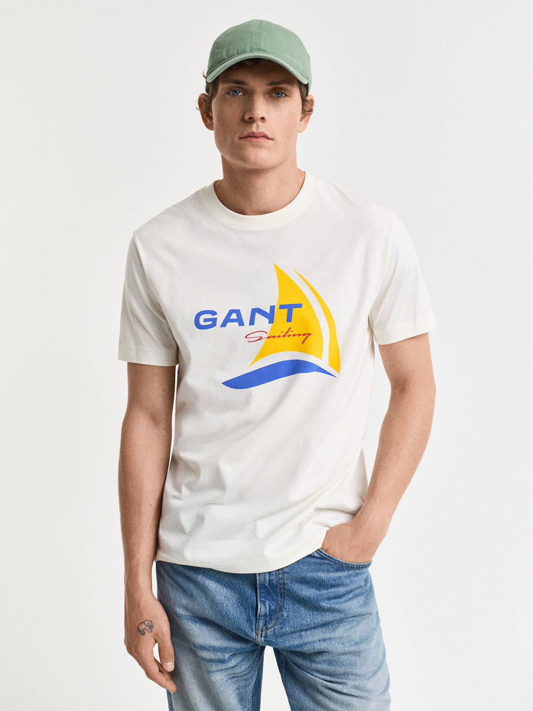Gant Men Cream Round Neck Short Sleeves T-Shirt