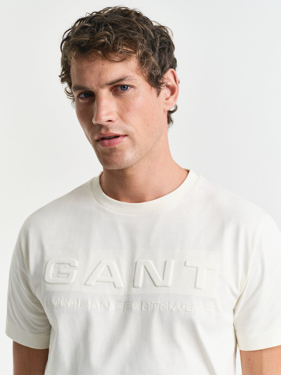Gant Men Cream Self Design Round Neck Short Sleeves T-Shirt