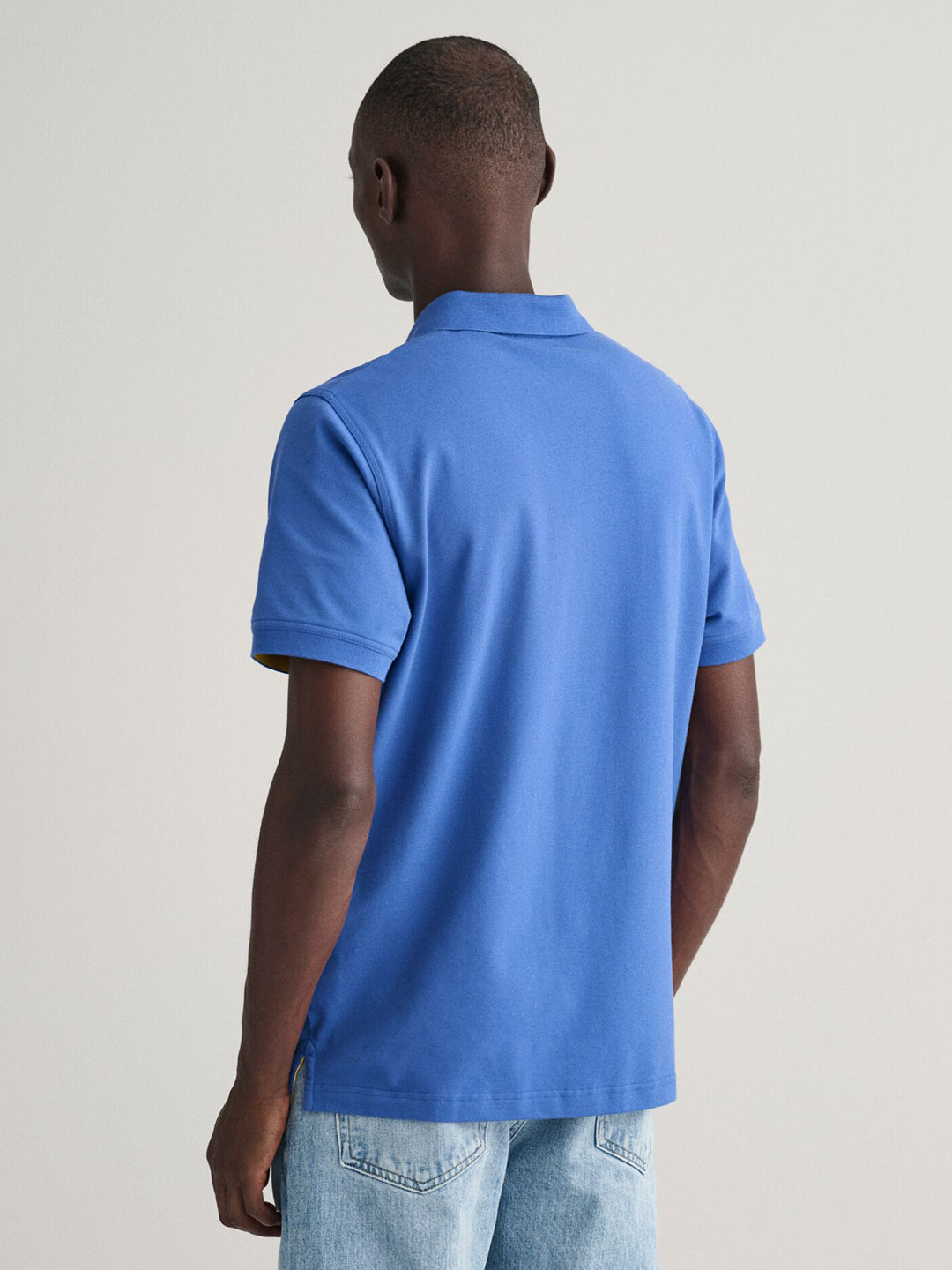 Gant Men Blue Solid Collared Short Sleeves Polo Tshirt