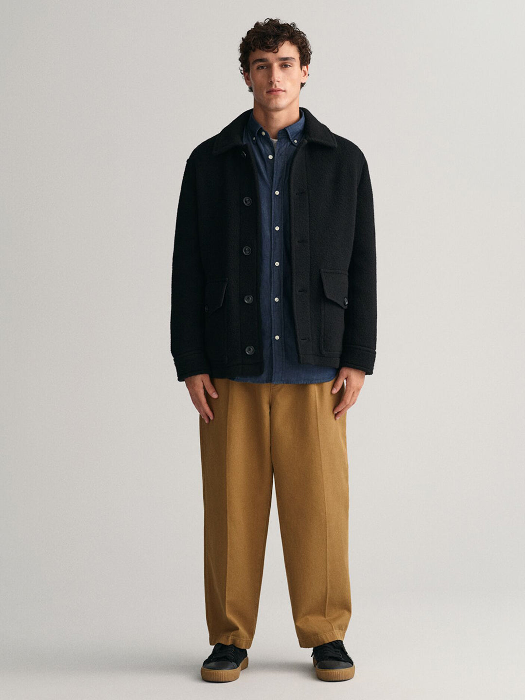 Gant Men Blue Solid Button-Down Collar Full Sleeves Shirt