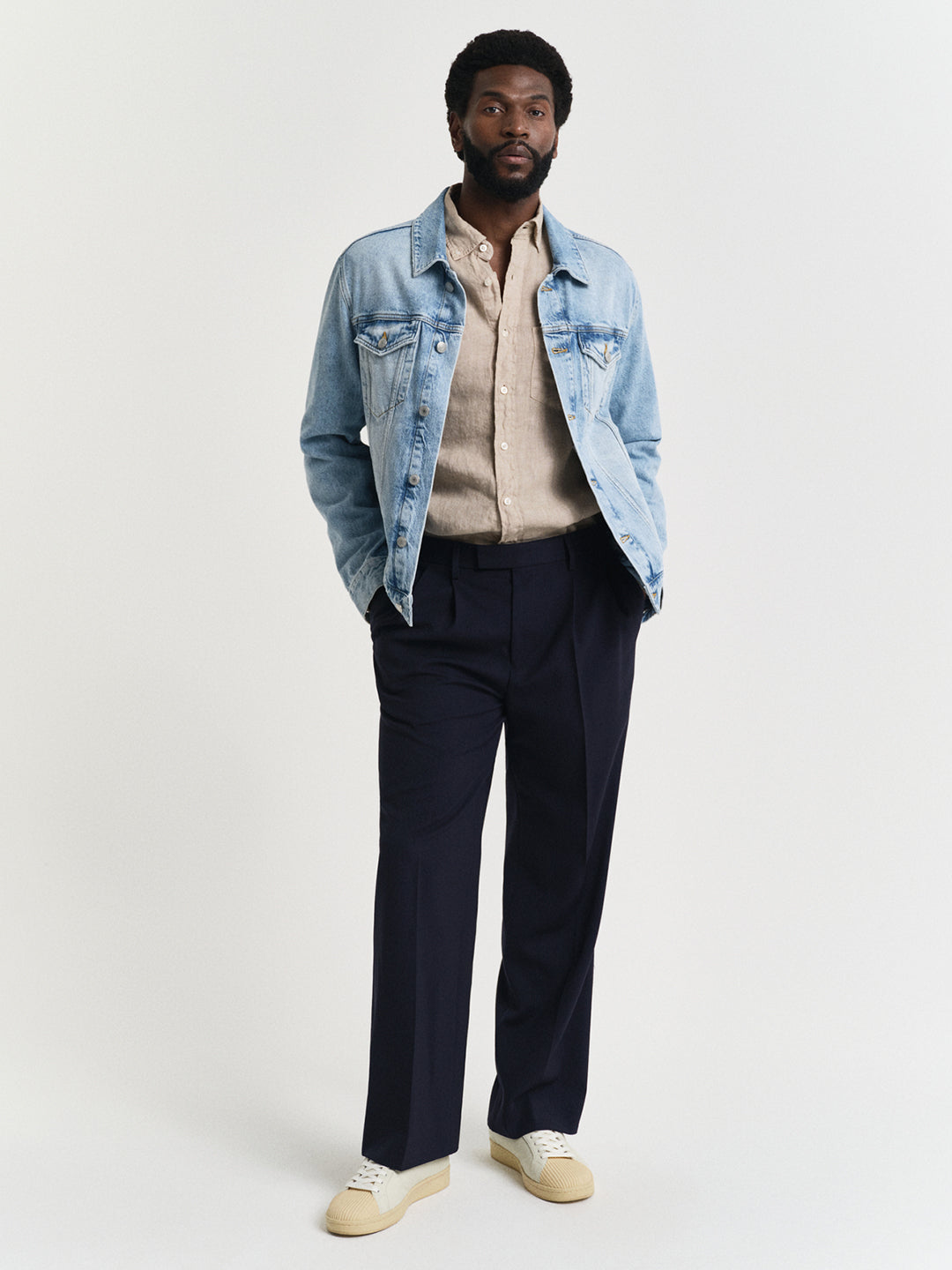 Gant Men Beige Regular Fit Solid Linen Shirt