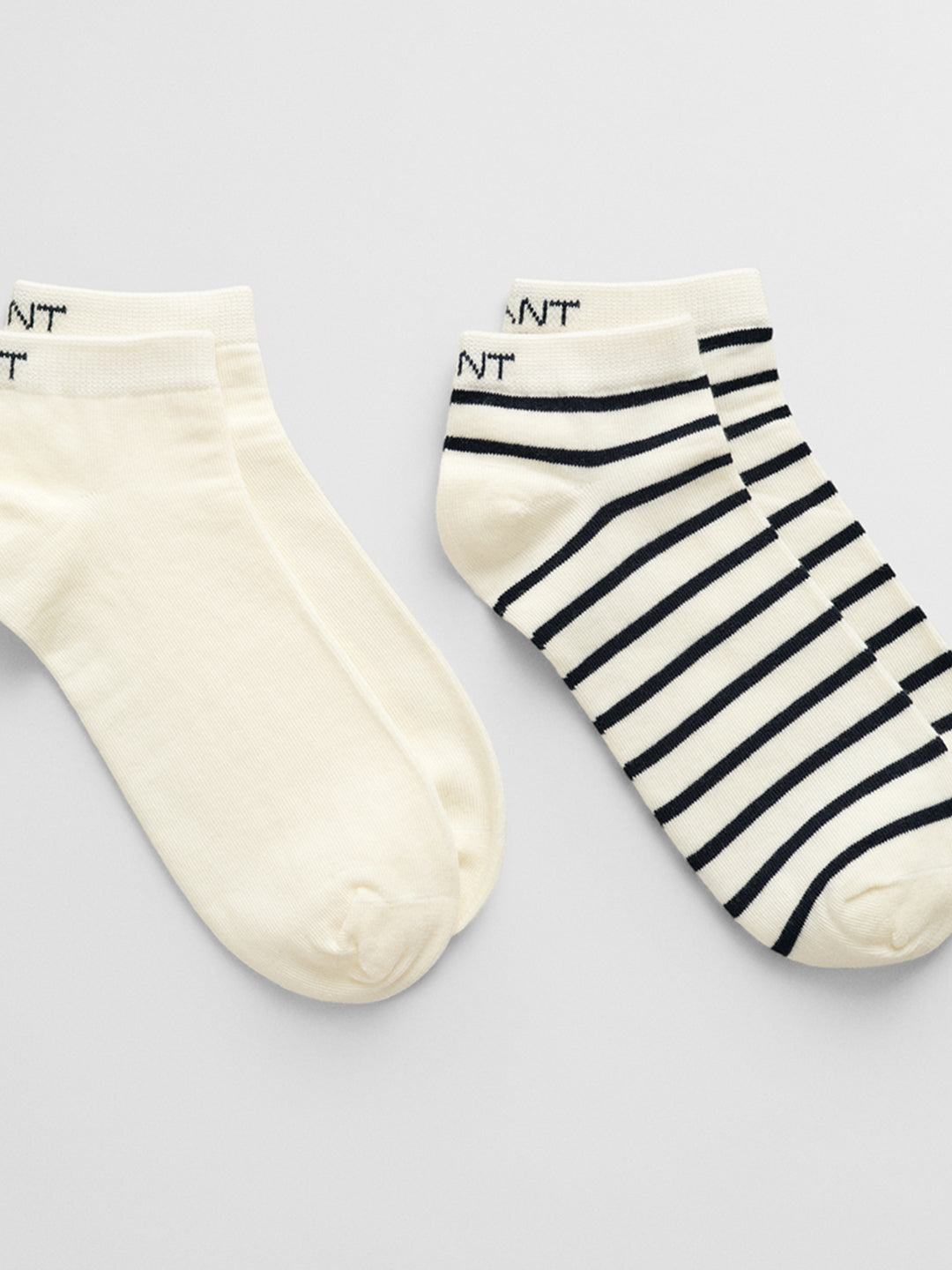 Gant Men Cream Striped Ankle Length Socks