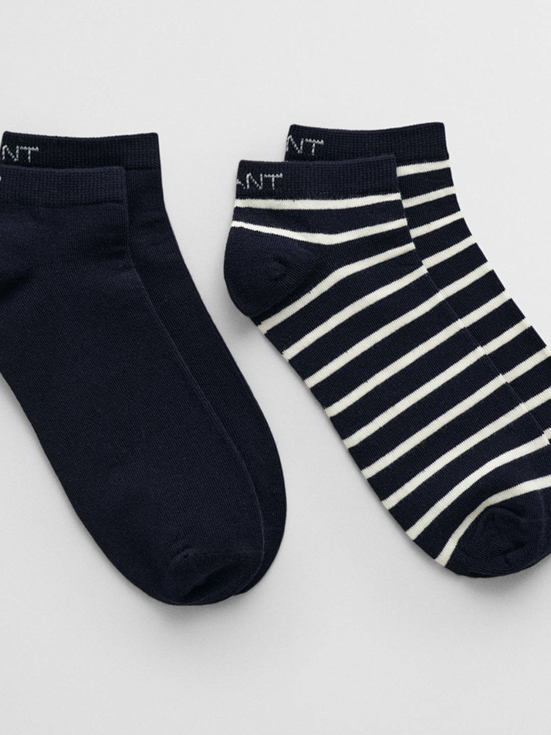 Gant Men Blue Striped Ankle Length Socks