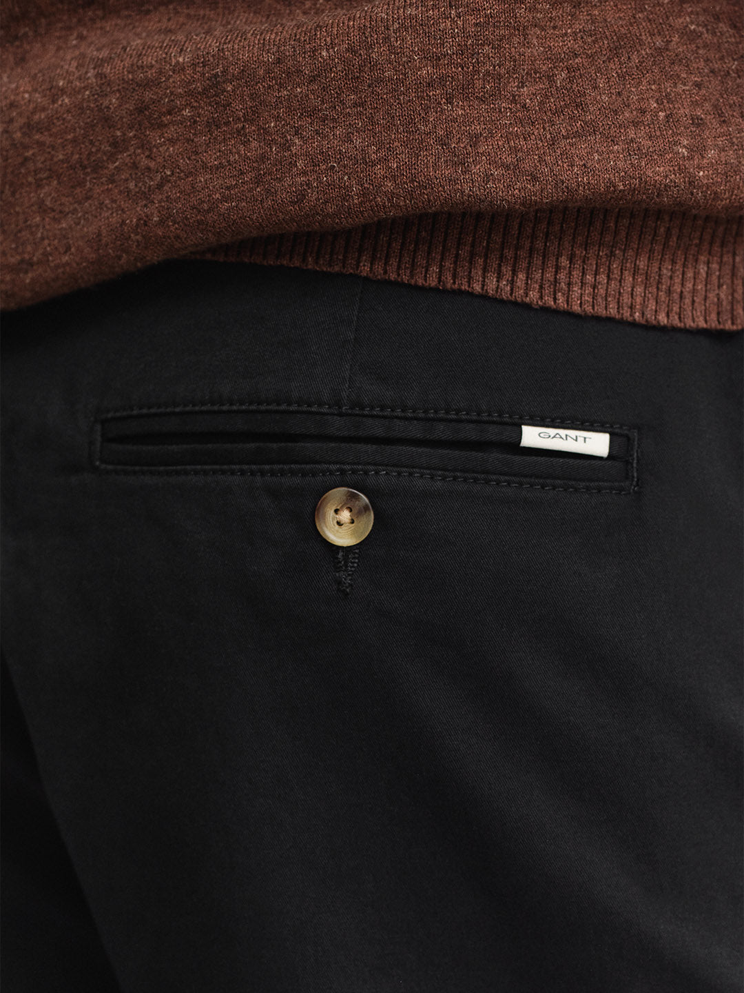 Gant Men Black Solid Regular Fit Shorts