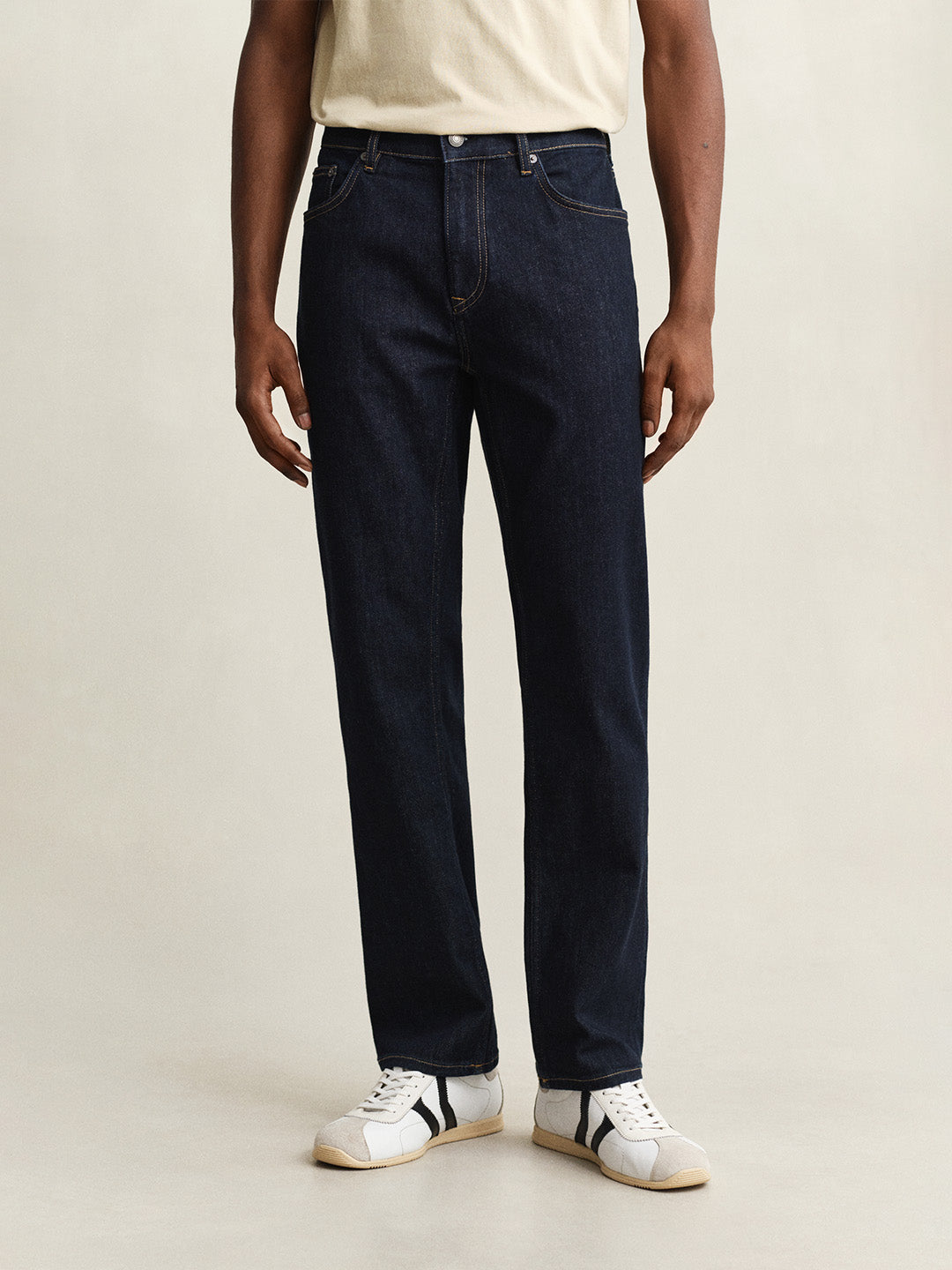Gant Men Navy Blue Regular Fit Jeans