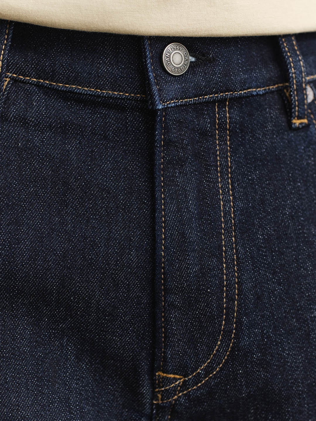 Gant Men Navy Blue Solid Stretchable Regular Fit Jeans