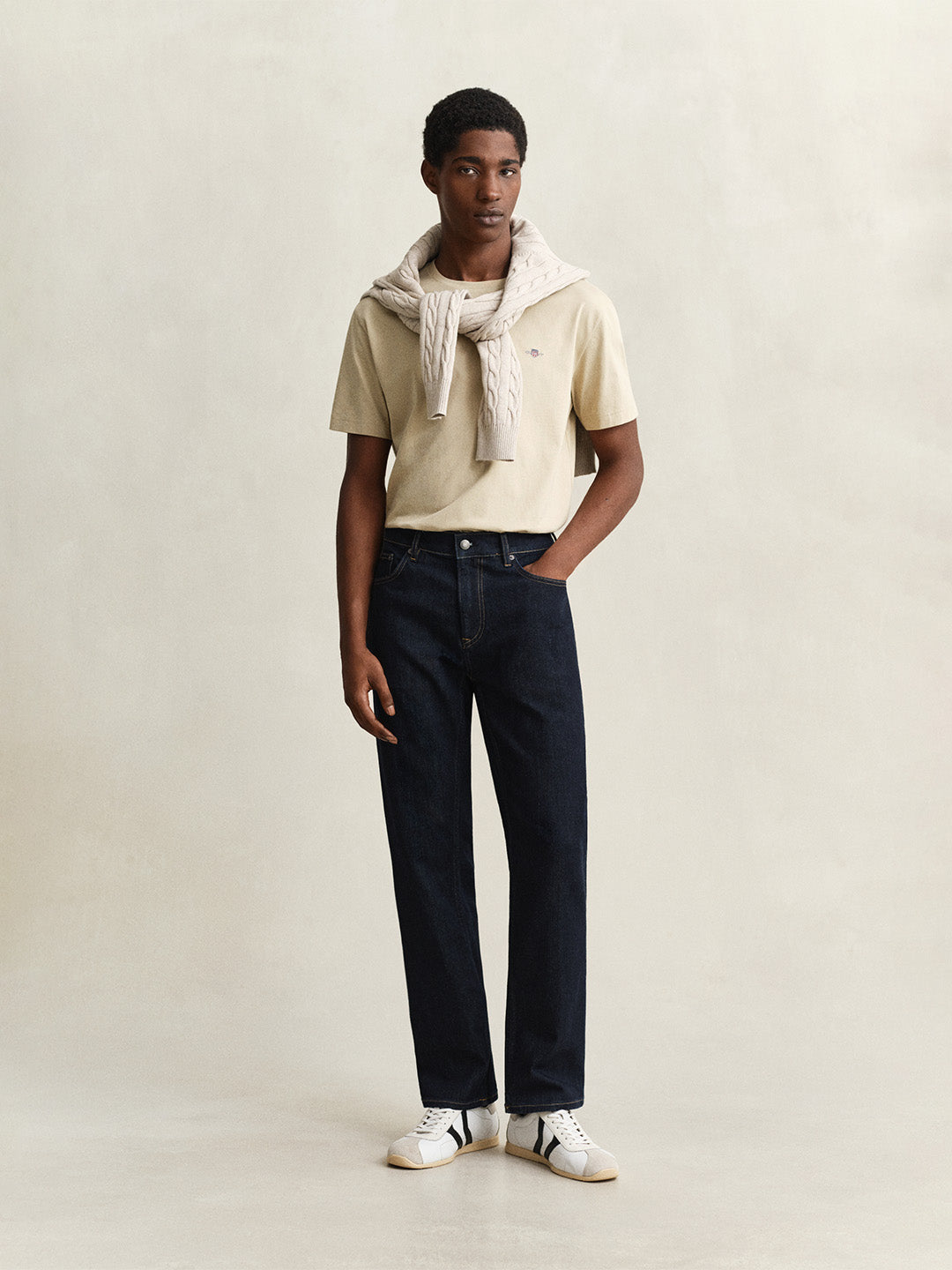 Gant Men Navy Blue Regular Fit Jeans