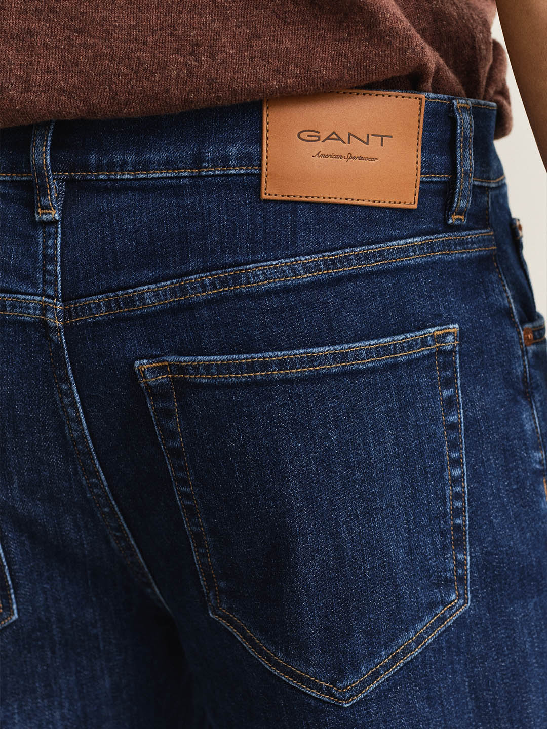 Gant Men Navy Blue Regular Fit Jeans