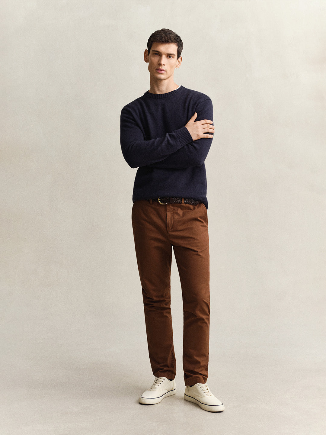 Gant Men Brown Solid Stretchable Slim Fit Trouser