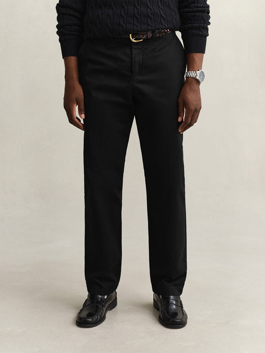 Gant Men Black Solid Stretchable Regular Fit Trouser