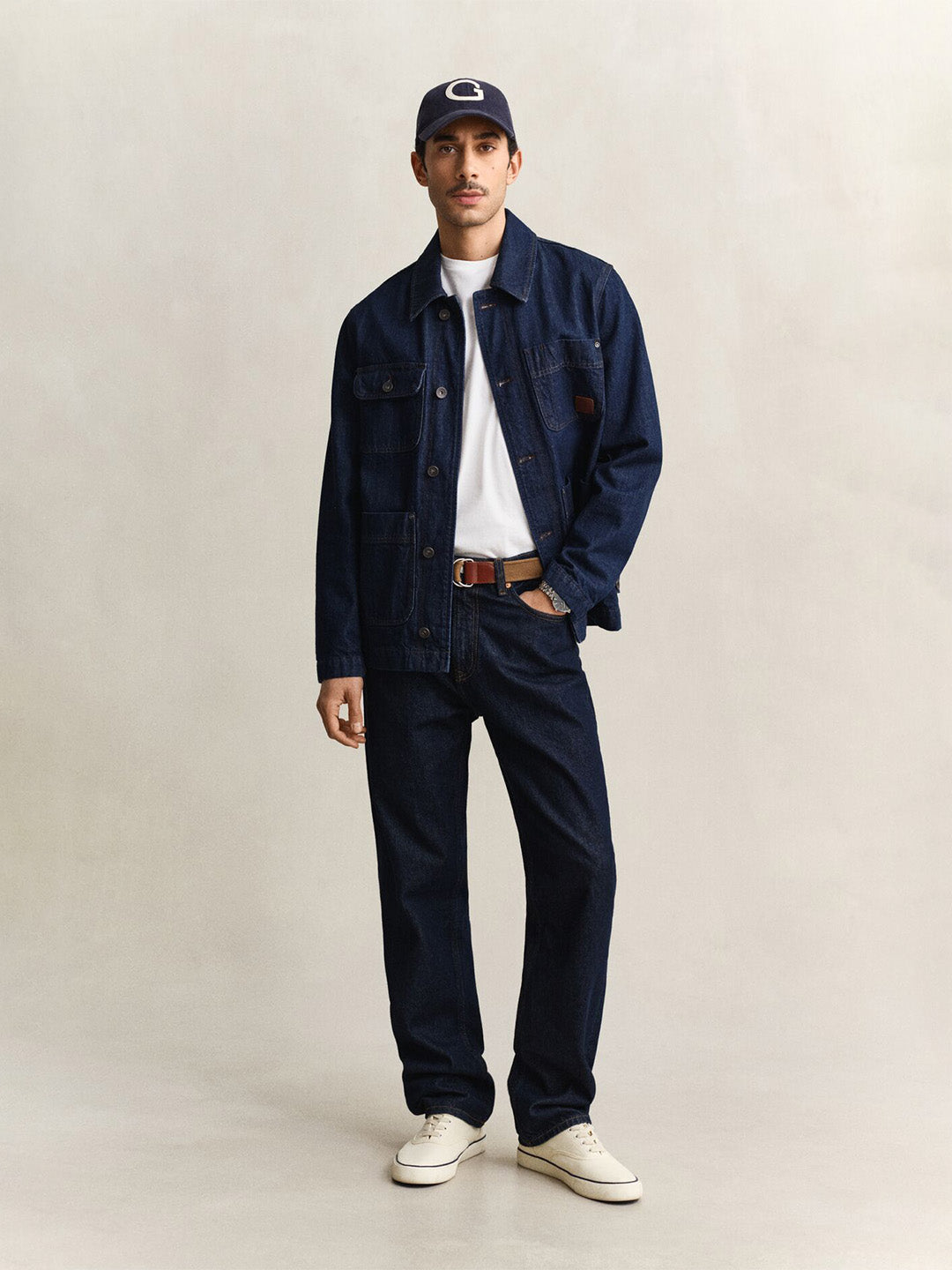 GANT Men White Regular Fit Shield T-Shirt