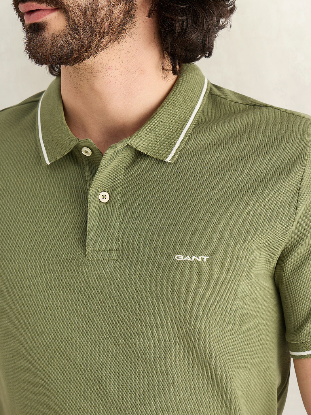 Gant Men Green Solid Regular Fit Pique Polo T-Shirt