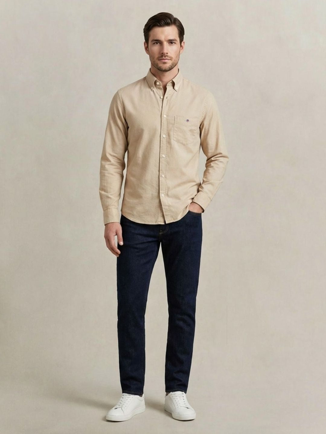 Gant Men Beige Solid Regular Fit Classic Poplin Shirt