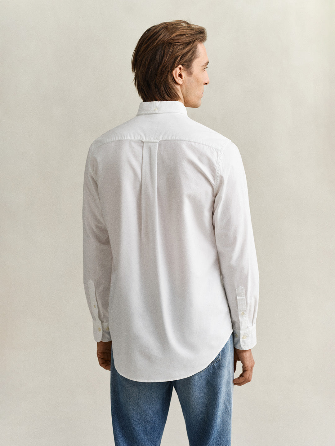 GANT Men White Regular Fit Classic Oxford Shirt