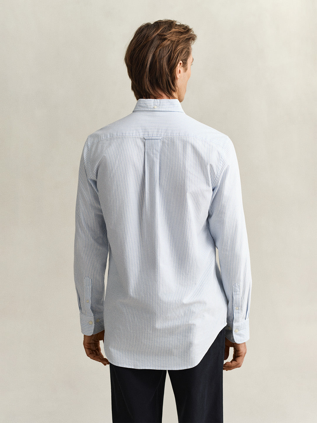 GANT Men Blue Striped Regular Fit Classic Oxford Shirt