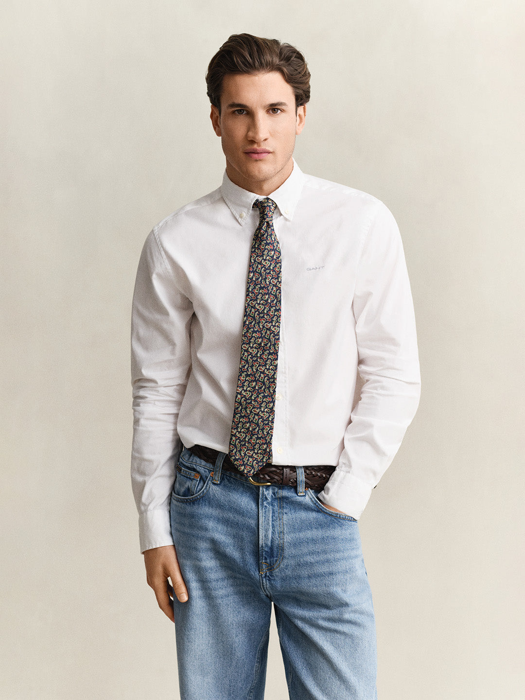 Gant Men White Solid Regular Fit Pinpoint Oxford Shirt