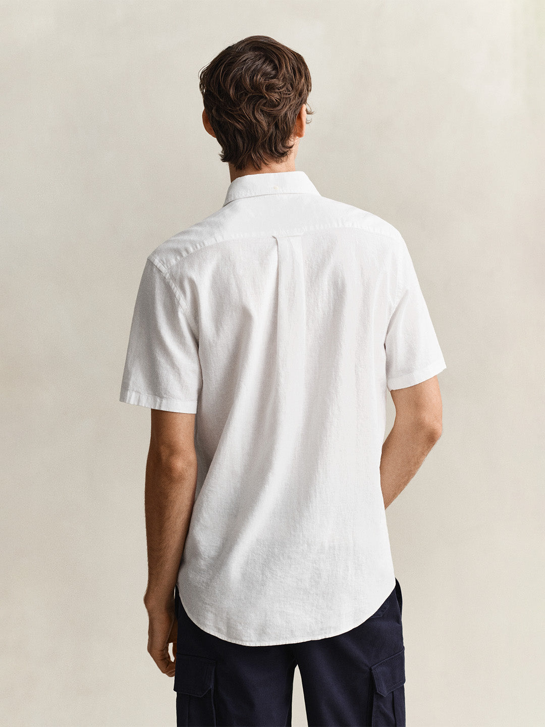 Gant Men White Solid Regular Fit Cotton Linen Shirt