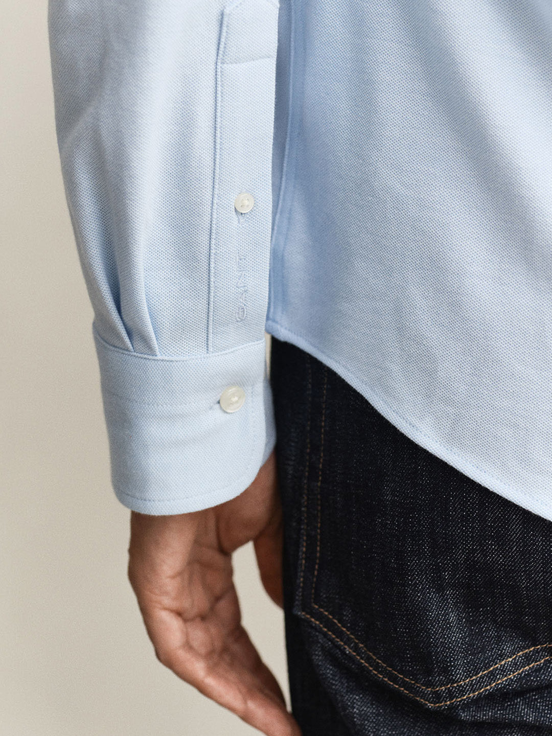 Gant Men Blue Solid Regular Fit Pique Shirt