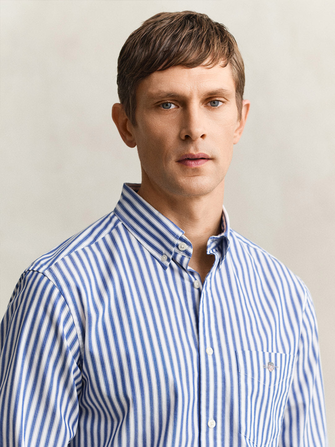 Gant Men Blue Striped Regular Fit Classic Poplin Shirt