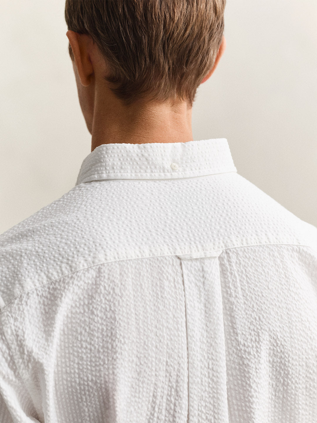 Gant Men White Solid Regular Fit Pure Cotton Shirt