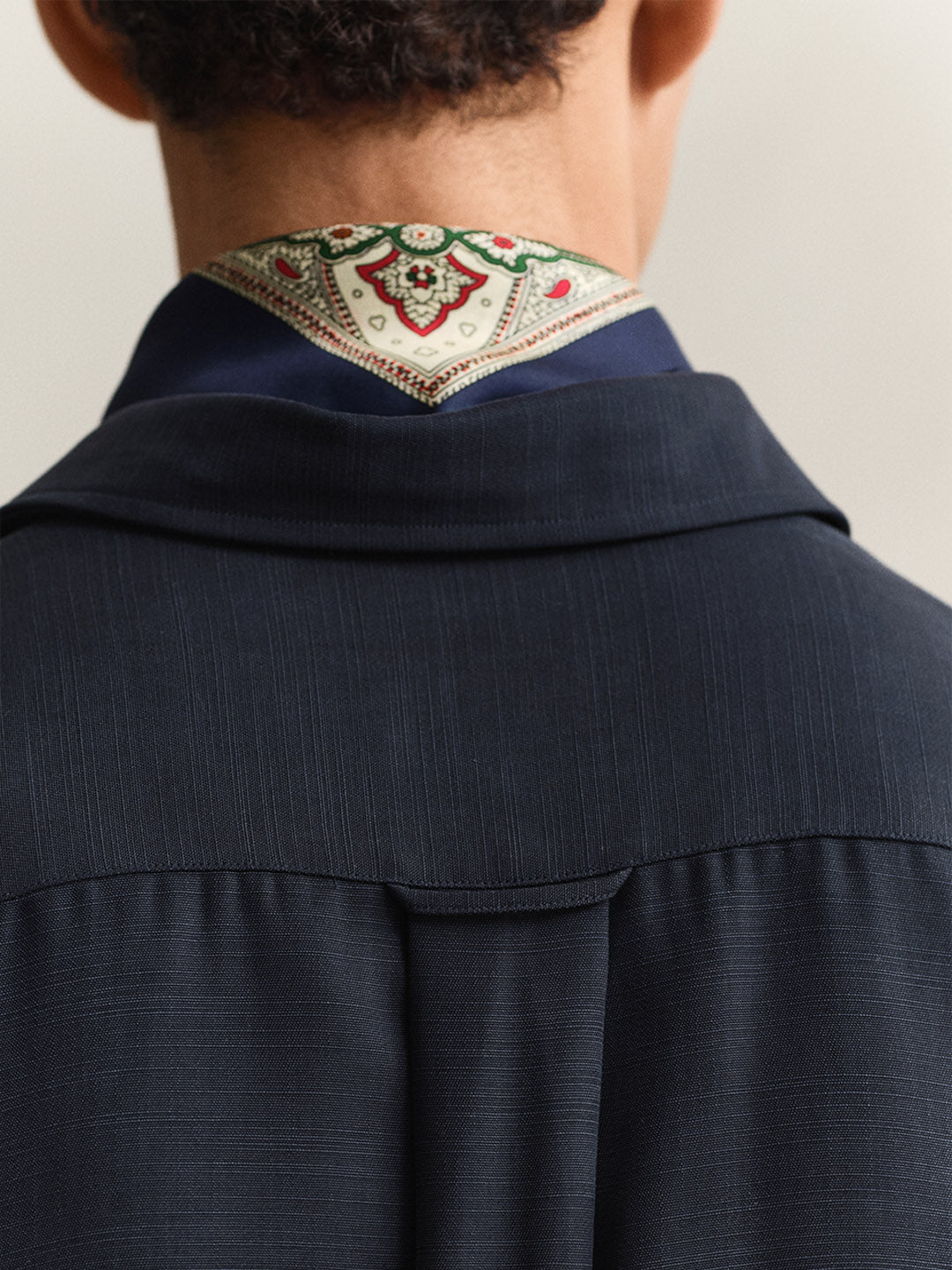 Gant Men Navy Blue Regular Fit Lyocell Shirt