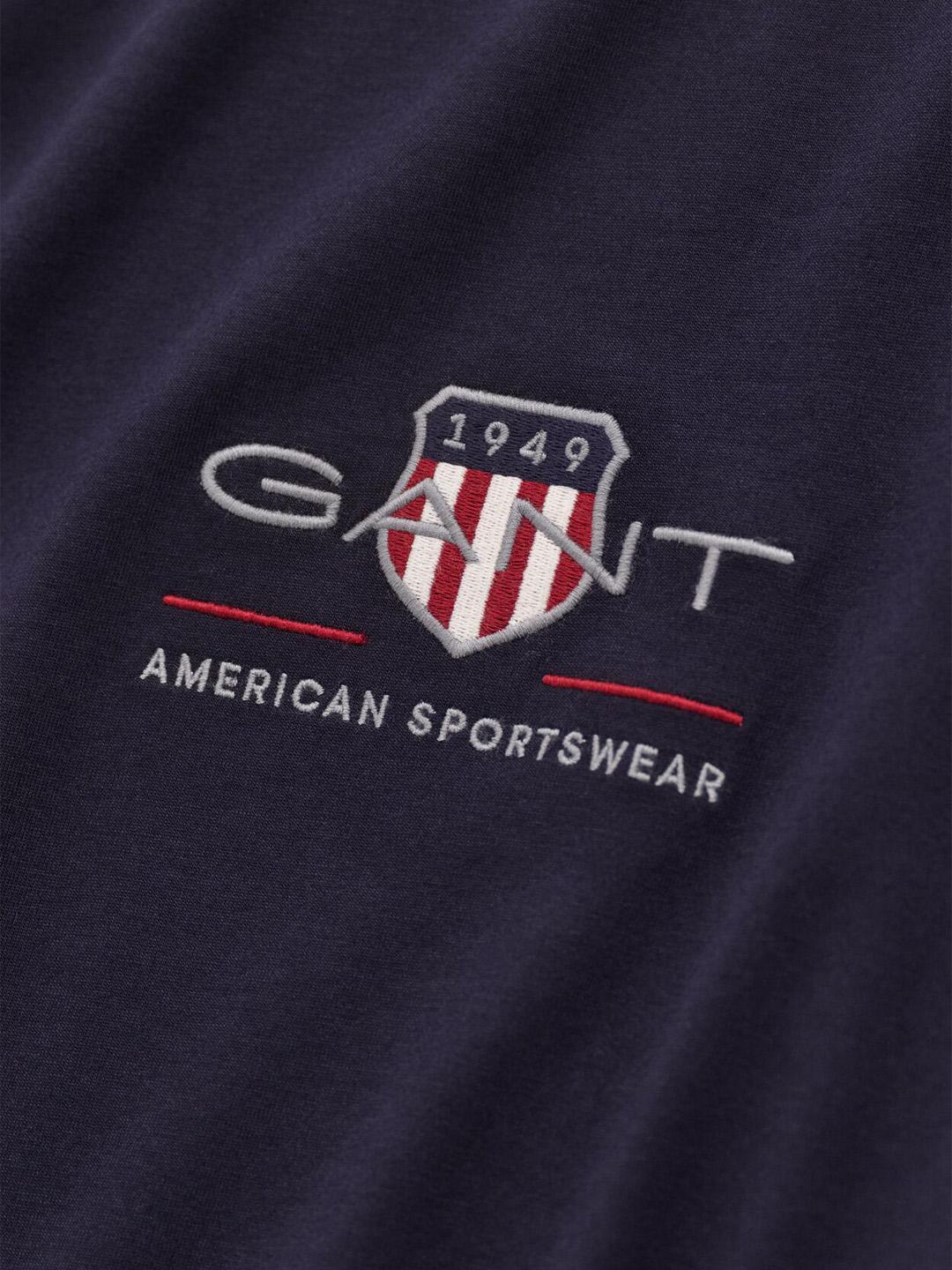 Gant Men Dark Navy Solid Regular Fit Cotton T-Shirt