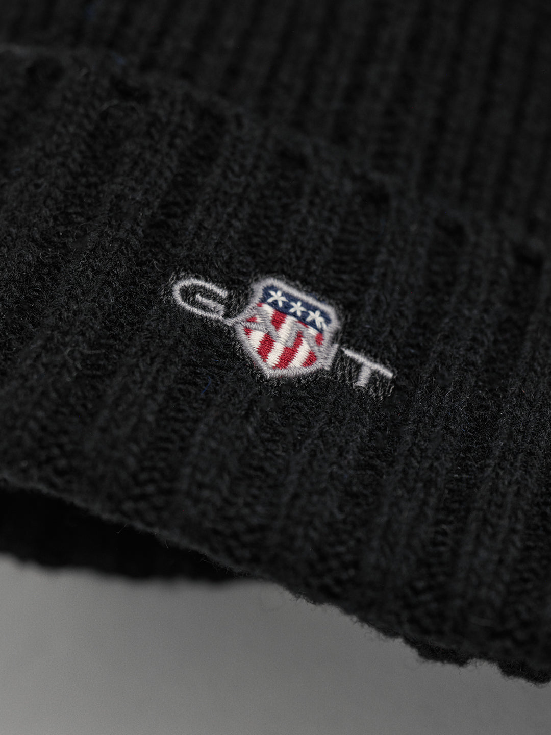 Gant Men Black Solid Hat