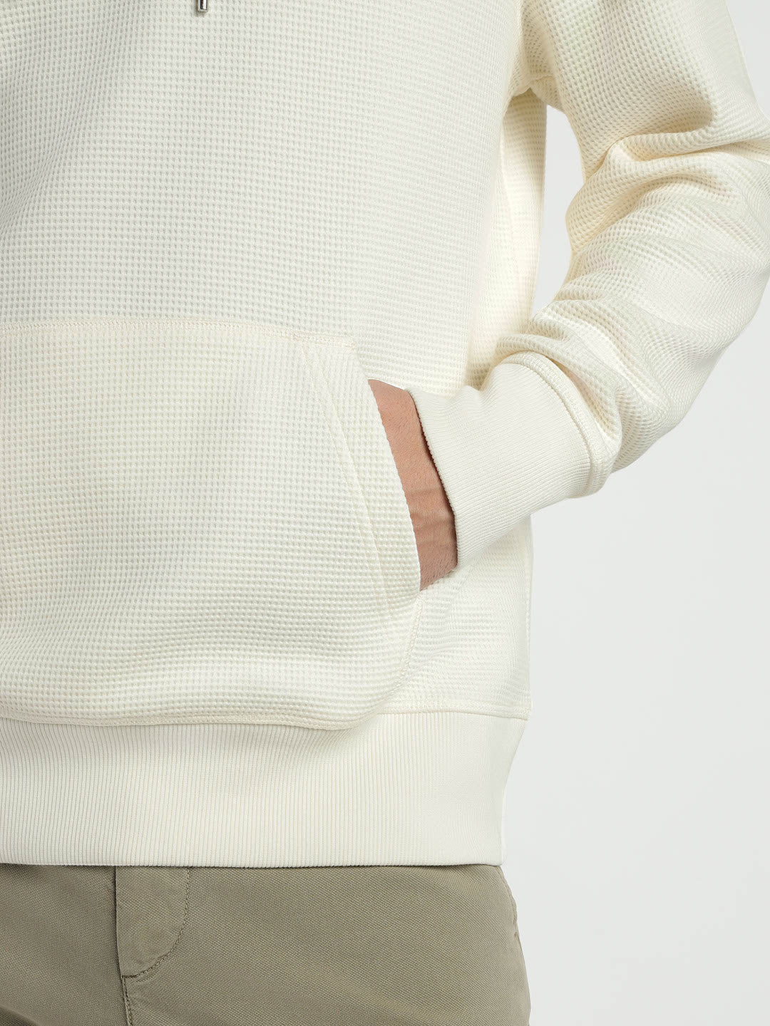 Gant Men Cream Solid Hooded Full Sleeves Pullover Style Sweatshirt