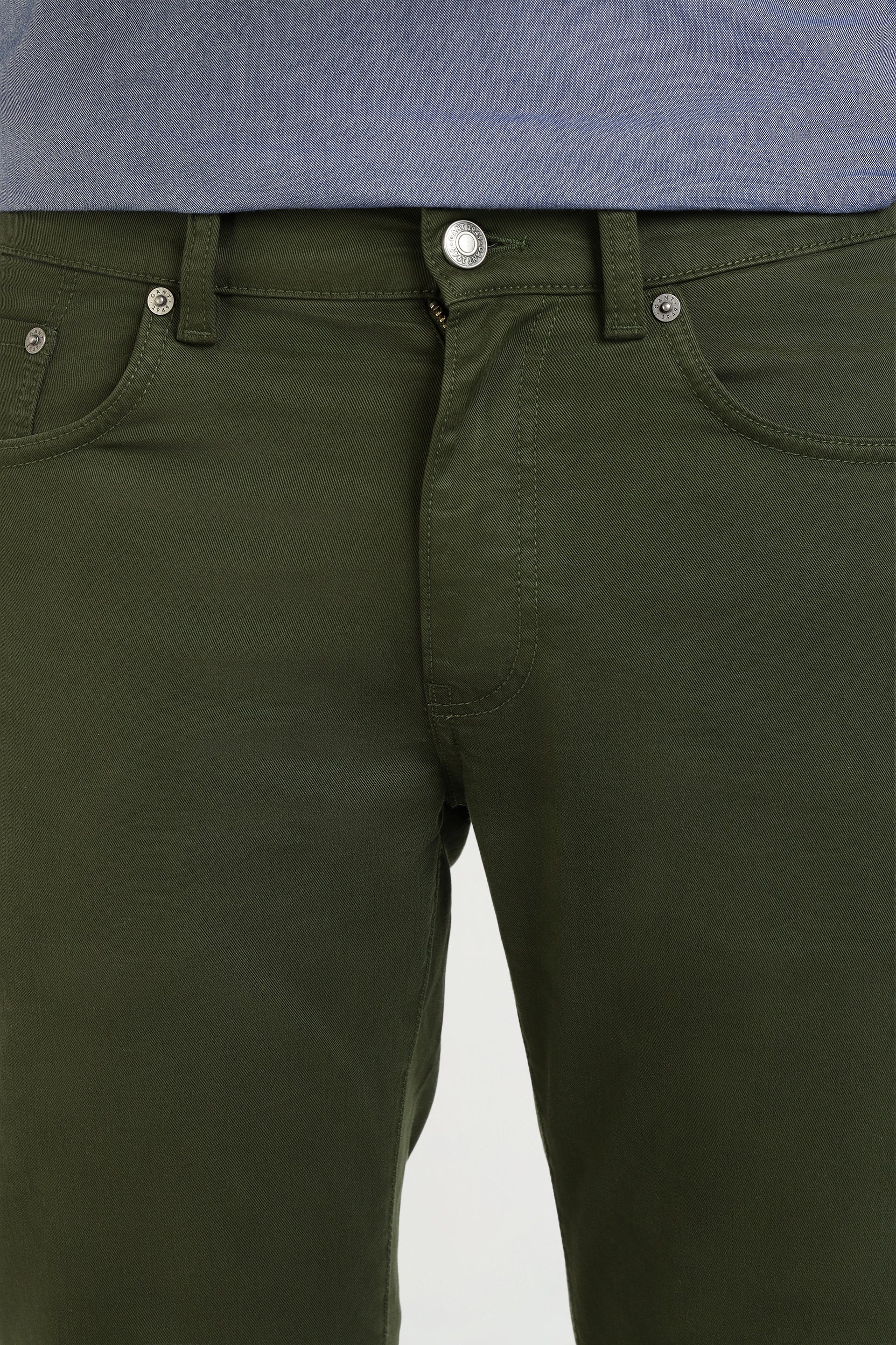 Gant Men Green Slim Fit Solid Jeans
