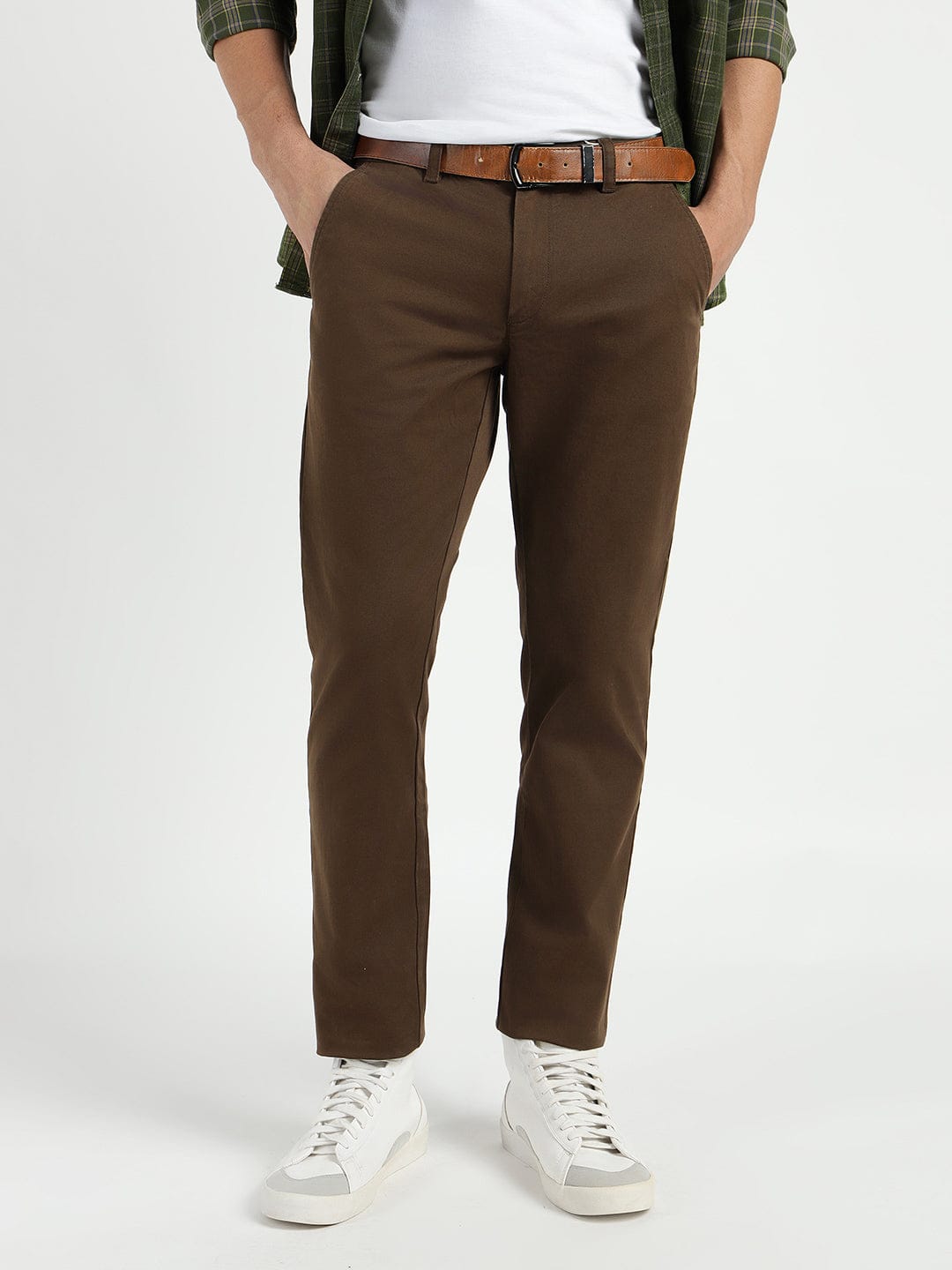 Gant Men Brown Slim Fit Solid Trouser