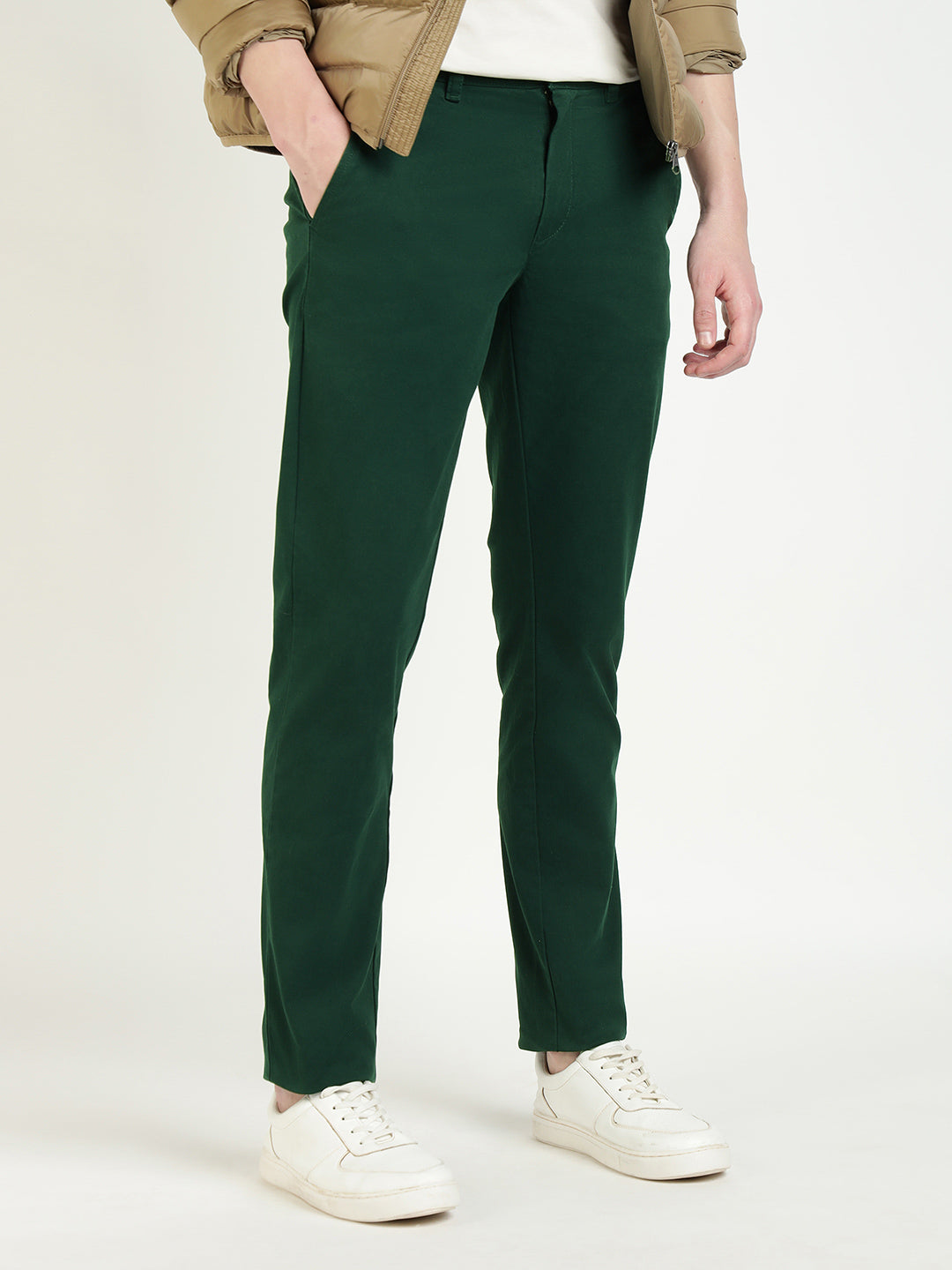 Gant Men Green Slim Fit Solid Trouser