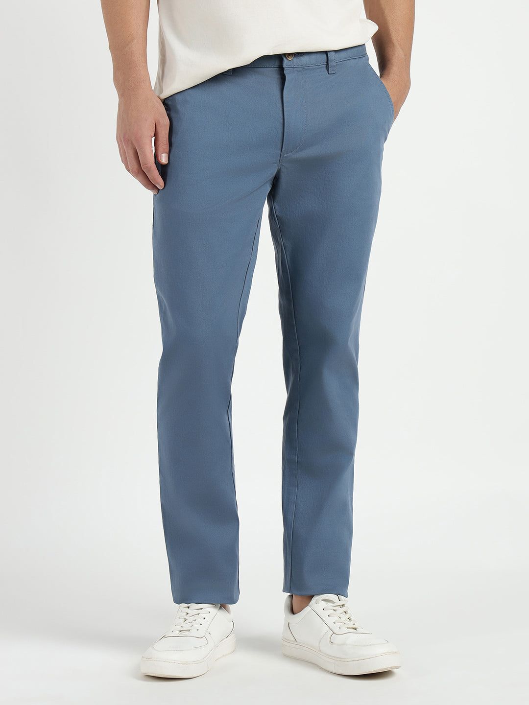 Gant Men Blue Slim Fit Solid Trouser
