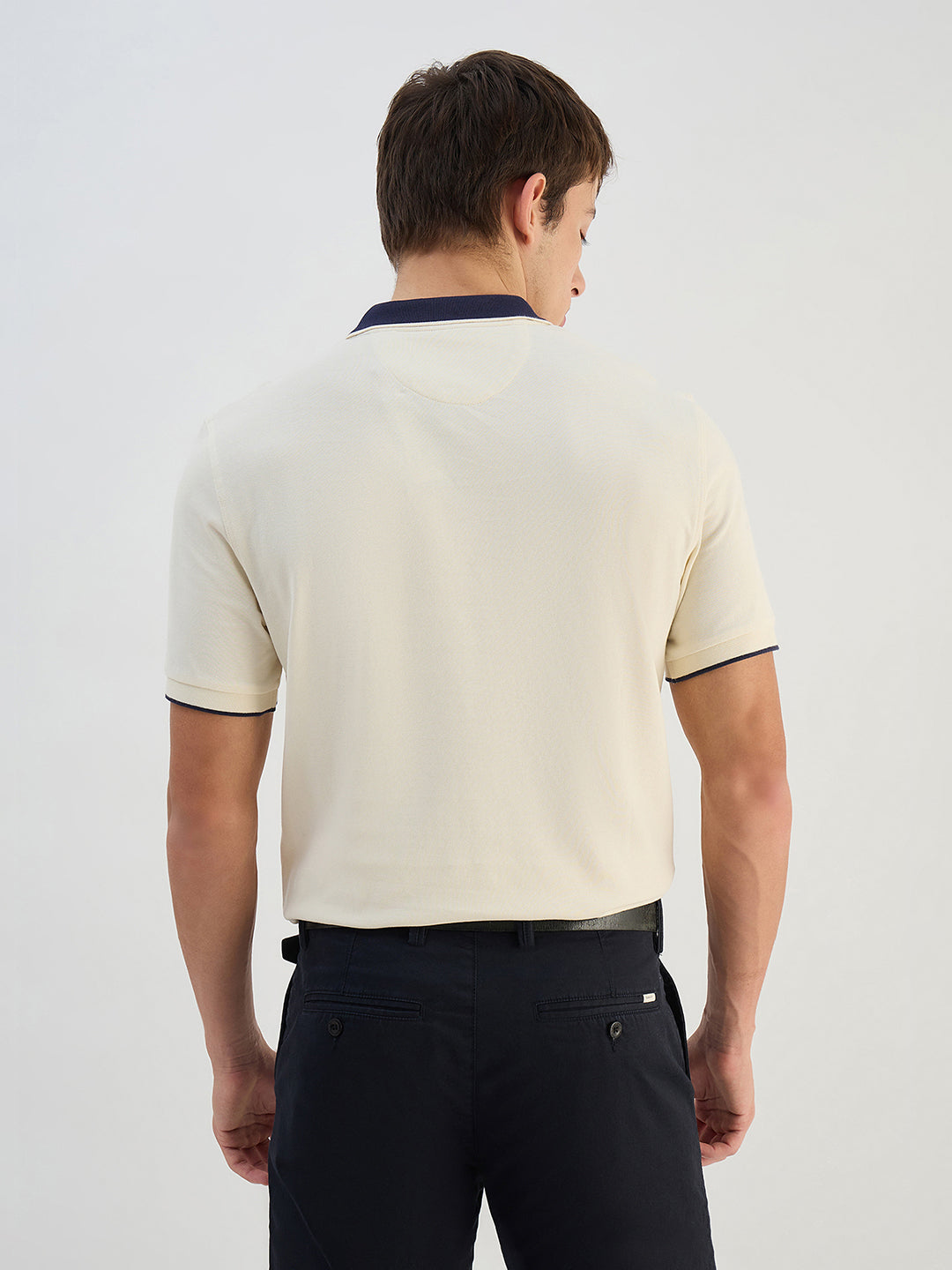 Gant Men Off White Solid Pure Cotton Polo Collar T-Shirt