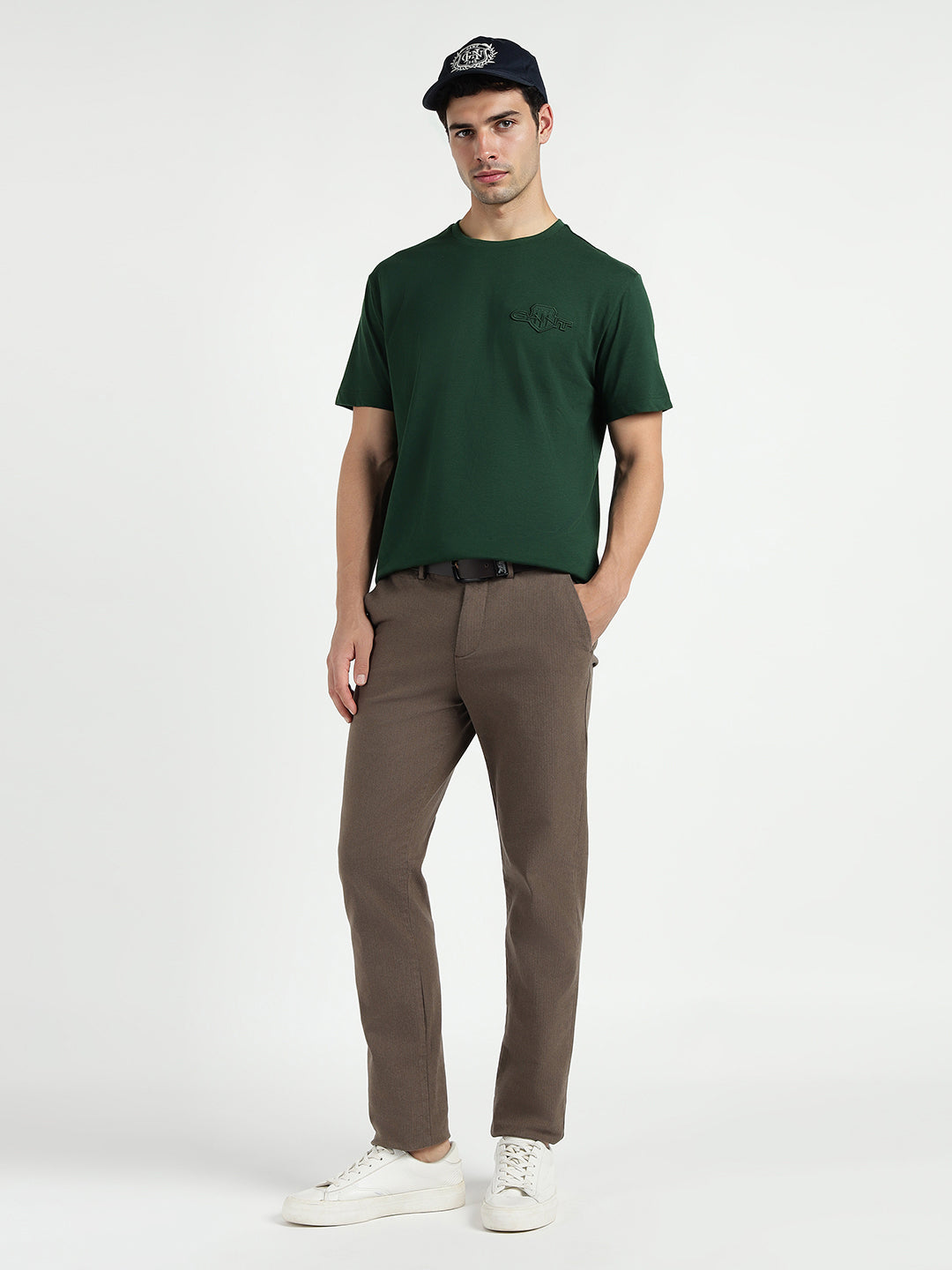 Gant Men Green Solid Crew Neck Tshirt